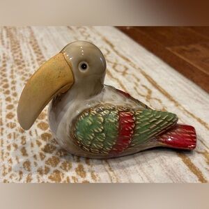 Vintage Ceramic Toucan Figurine With Unglazed Beak Home Decor  6" x 4"